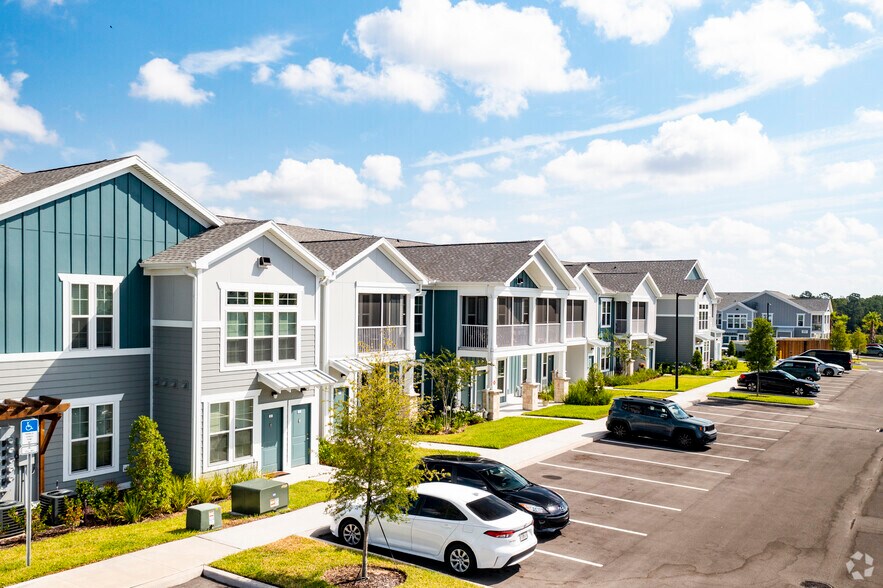 Springs at Posner Park 2010 Jennifer Dr Davenport FL 33837