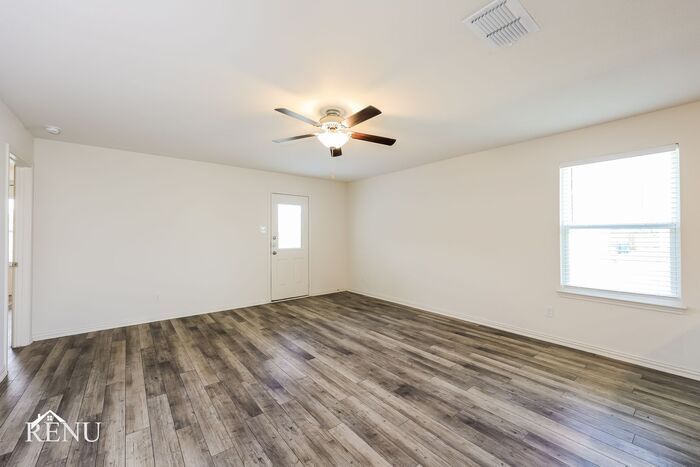 Building Photo - 2906 Citron Garden