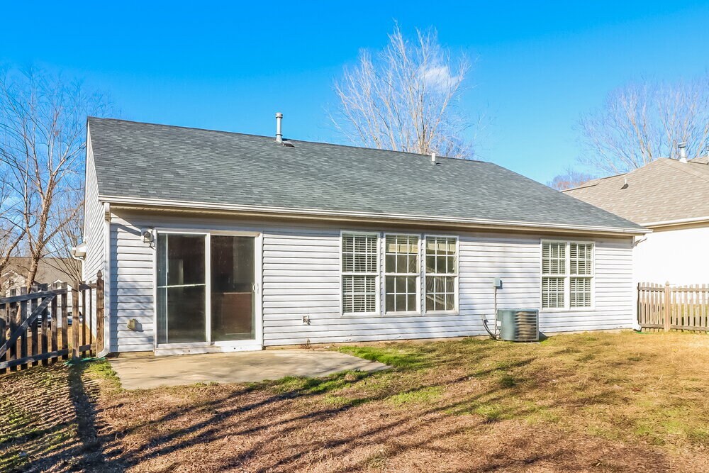 Building Photo - 11902 Cheviott Hill Ln