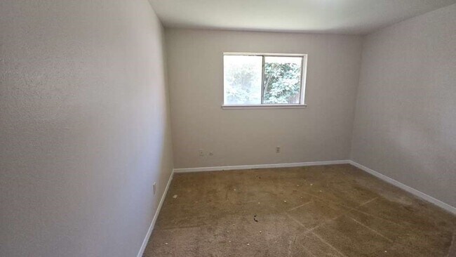 Building Photo - 934 Dellbrook Dr