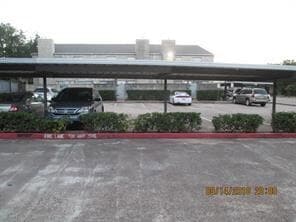Building Photo - 7400 Bellerive Dr