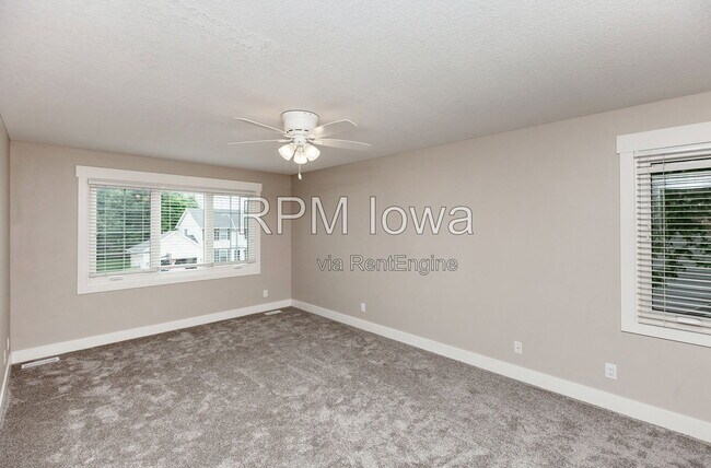 Building Photo - 14440 Briarwood Ln