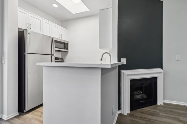 Interior Photo - 1223 Federal Ave