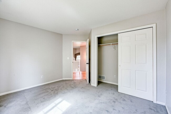 Building Photo - Absolutely Stunning 4 Bedroom Home in Mariana Butte