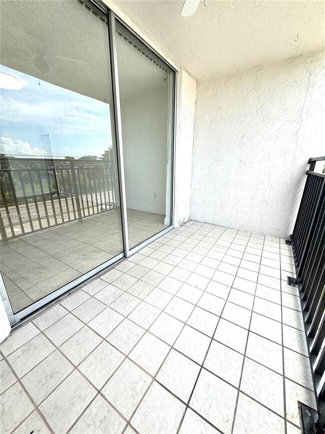Building Photo - 14155 SW 87th St