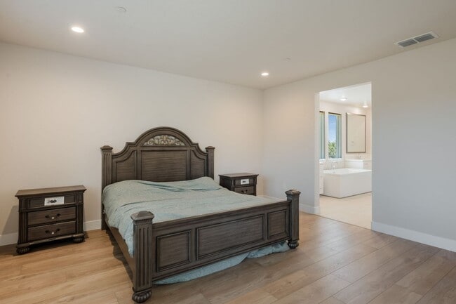 Building Photo - Newly Built 5BR Luxury Home in El Dorado Hills – 3,926 Sq Ft!