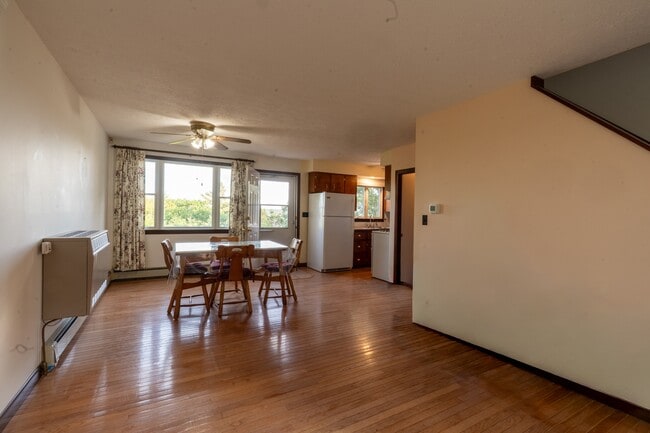 Building Photo - 29 Starlight Dr