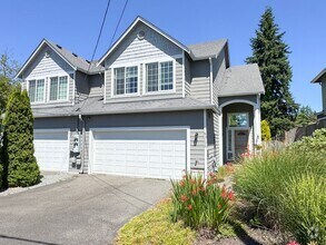 Building Photo - Beautiful 3 bed, 2.5 bath Edmonds Duplex U...