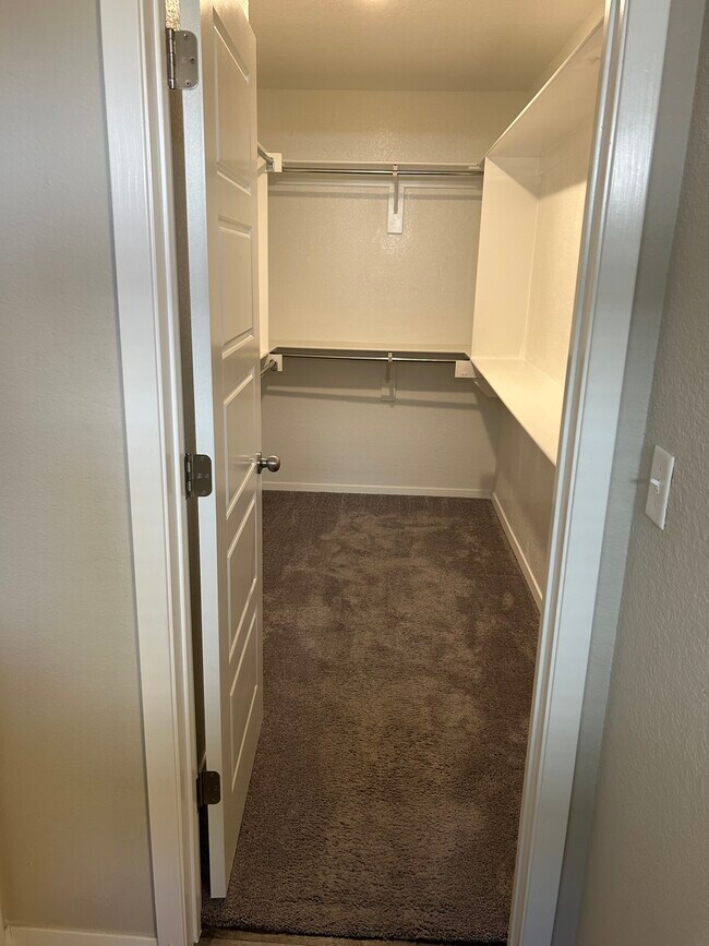 Master Walk-In Closet - 7006 SW Chalkstone Rd