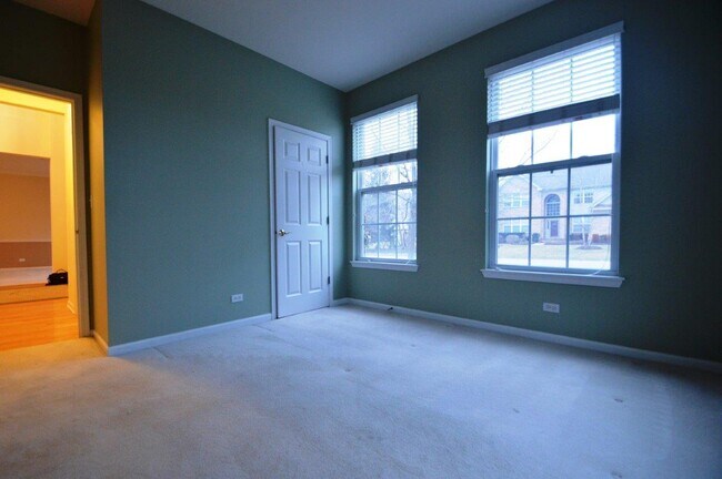 Building Photo - 8095 Boulder Ct