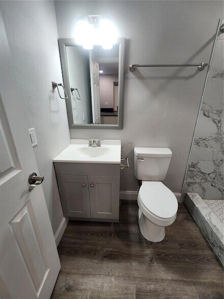 Building Photo - 2632 Hidden Lake Dr N