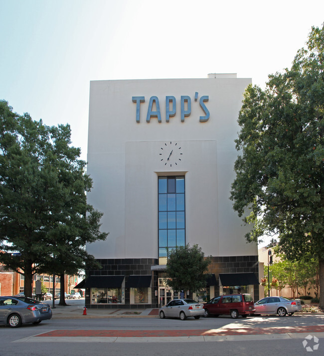 Primary Photo - Tapp's Building