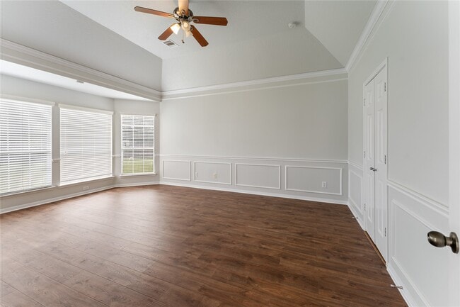 Building Photo - 21915 Sunvolt Ct