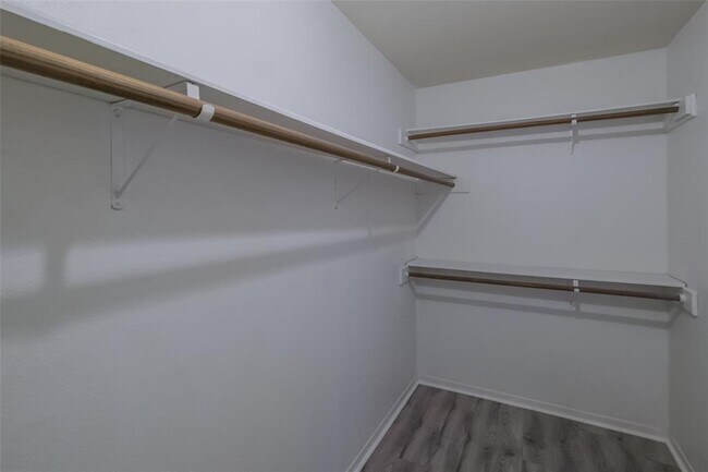Building Photo - 5026 Algernon Dr