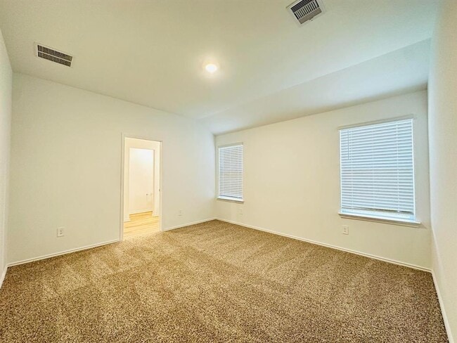 Building Photo - 12342 lariat Run Dr
