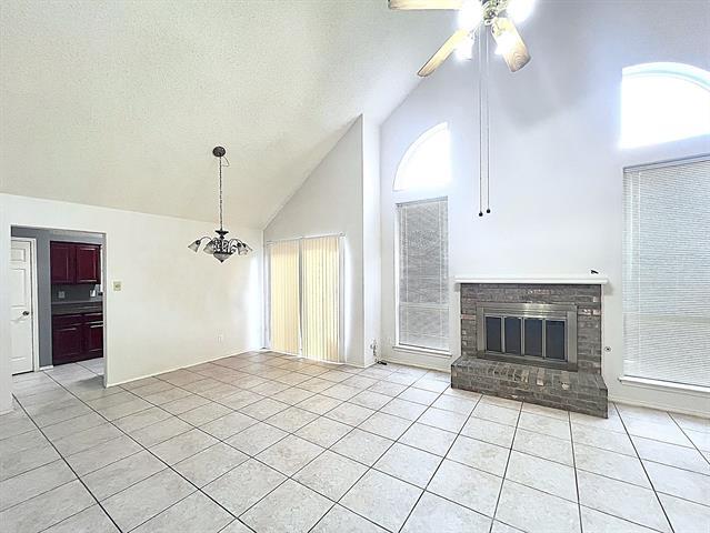 Building Photo - 1505 Shalain Dr