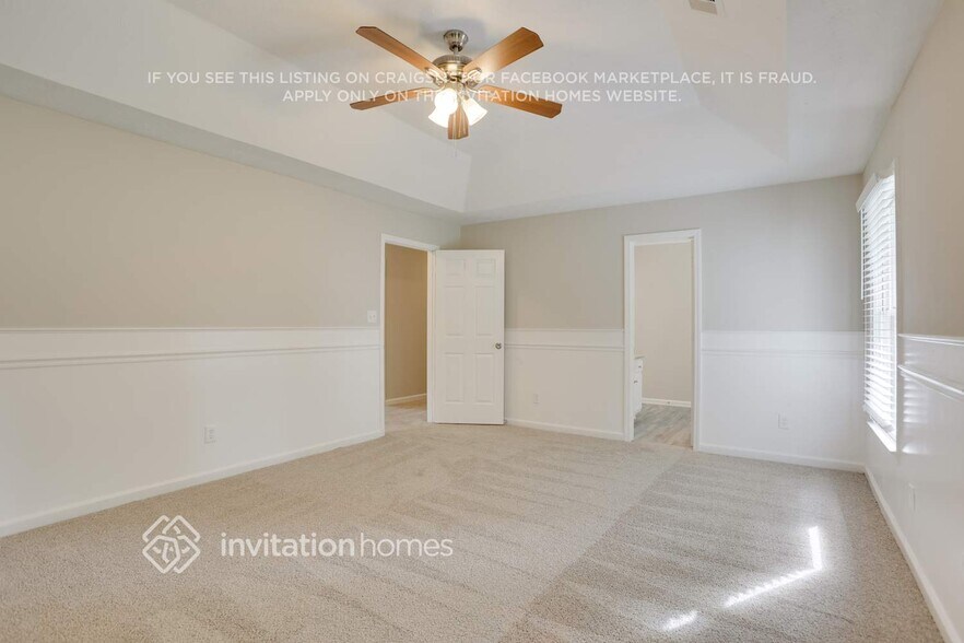 Building Photo - 156 Legacy Park Ln