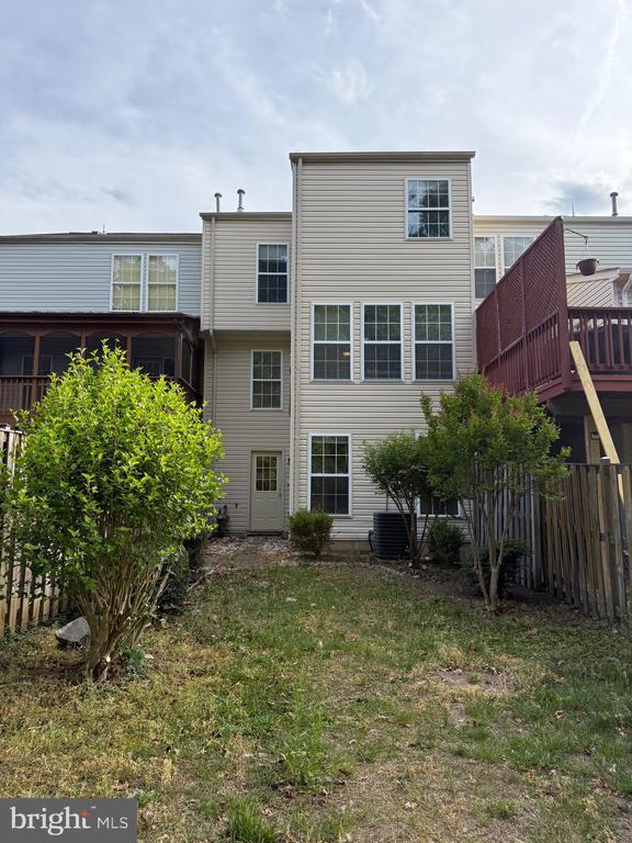 Building Photo - 4003 Fountain Bridge Ct