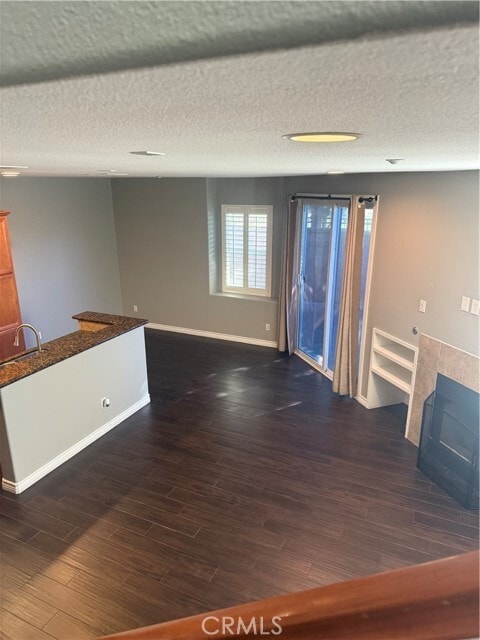 Building Photo - 8692 E 9th St