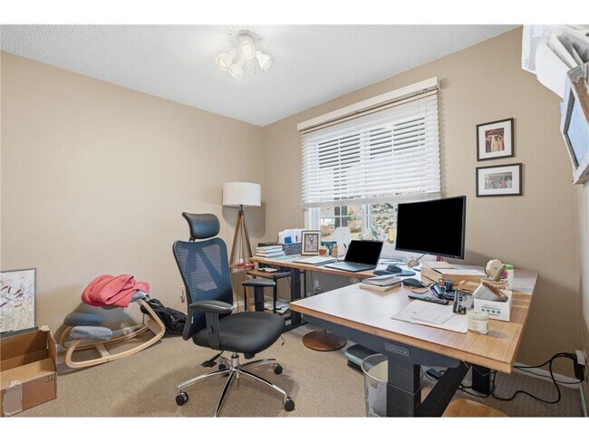 Building Photo - 10427 Brown Farm Cir