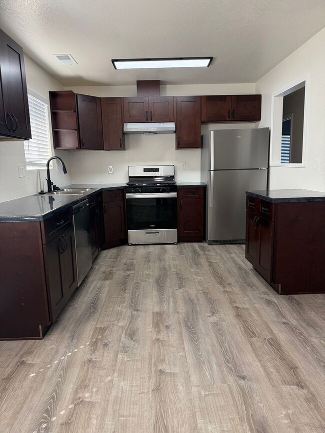 Building Photo - 1762 Willis St