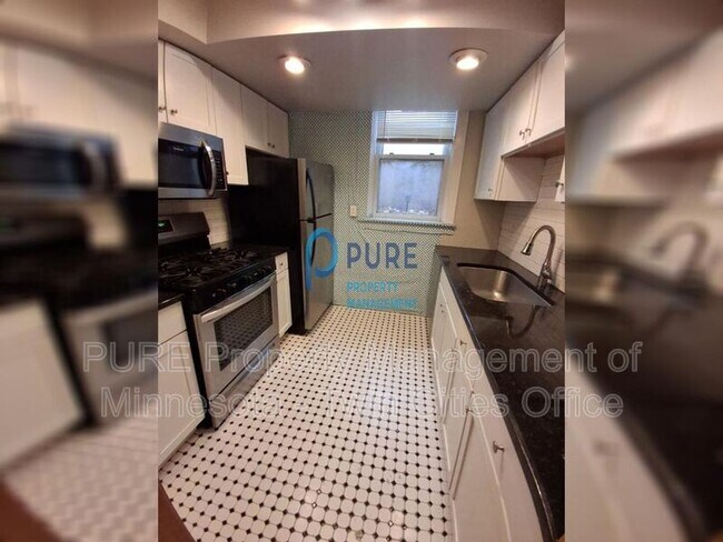 Building Photo - 3149 Aldrich Ave S