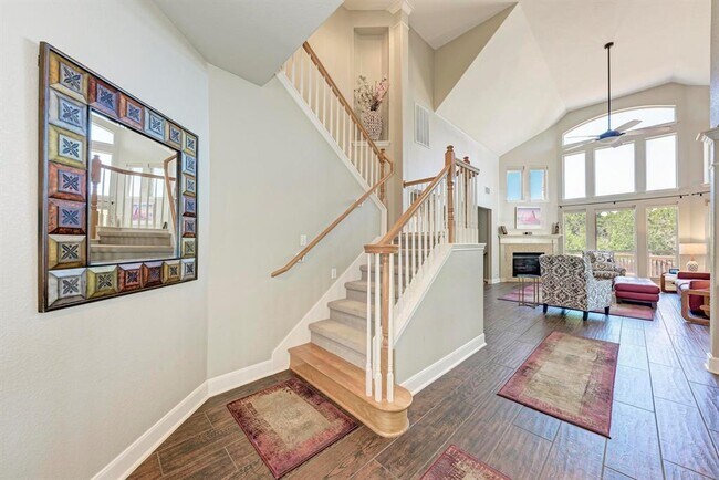 Building Photo - 8236 Phantom Canyon Dr