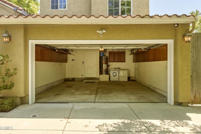 Building Photo - 664 S Mansfield Ave