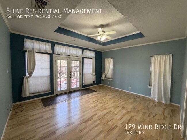 Building Photo - 129 Wind Ridge Dr