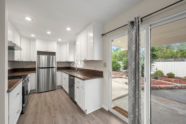 Building Photo - 4148 Cole Way
