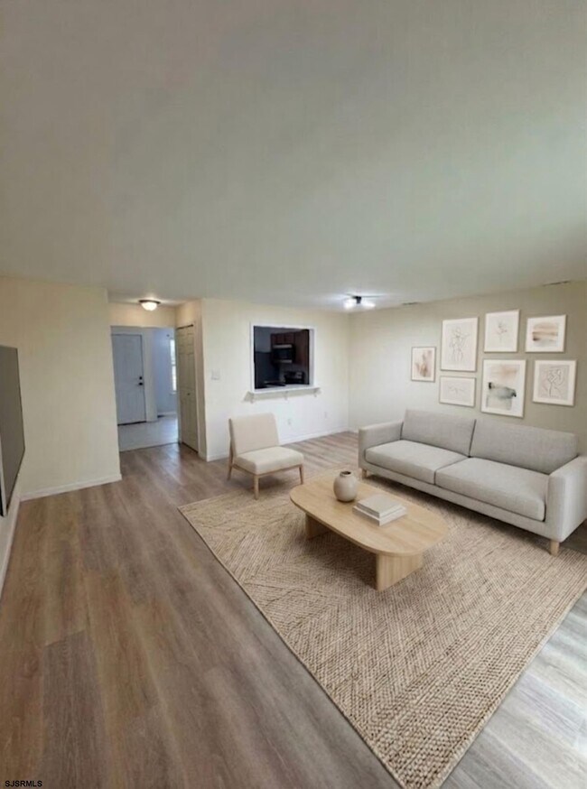 Building Photo - 3503 Woodlands Dr