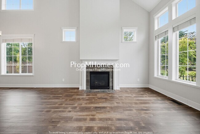 Building Photo - 11641 SW Grenoble St