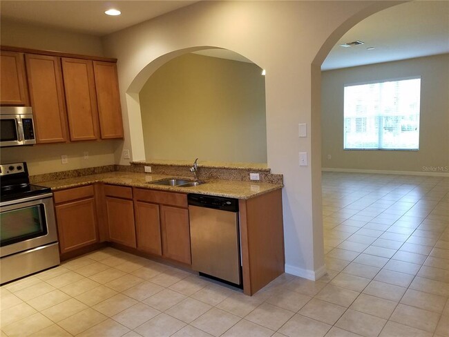 Building Photo - 12610 Carlby Cir
