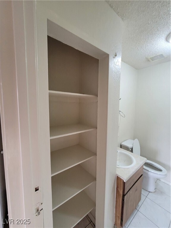 Building Photo - 4955 Jeffreys St