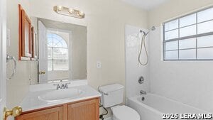 Building Photo - 3411 Avoca Dr