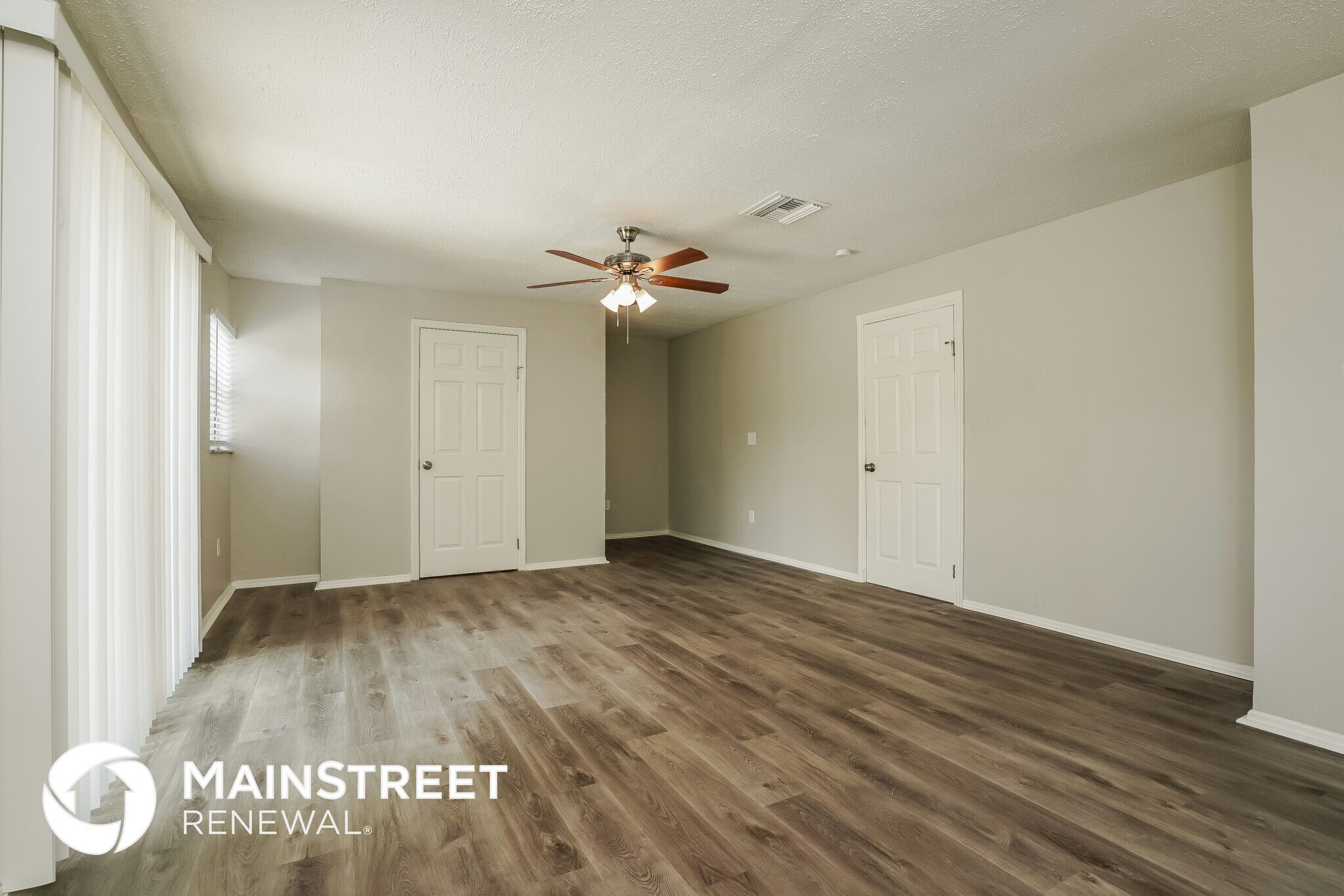 Building Photo - 5107 5th St W