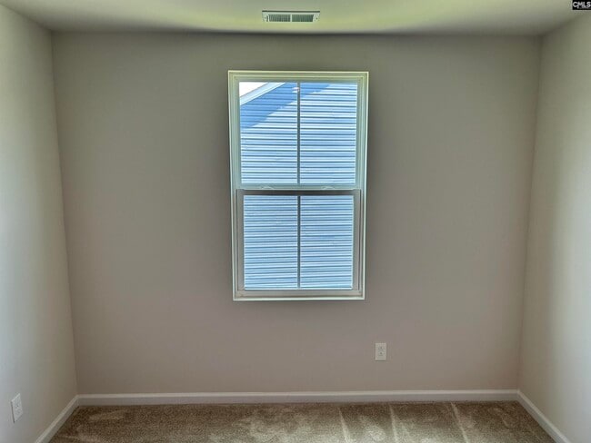 Building Photo - 3032 Blue Brook Ln