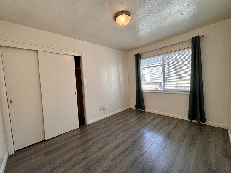 Building Photo - 8638 MacArthur Blvd