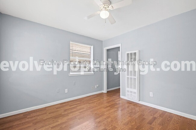 Building Photo - 2020 Vinton Ave