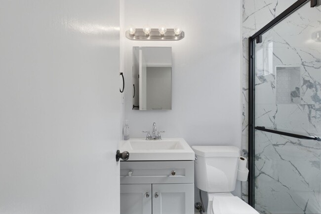 Building Photo - Spacious South San Francisco Home with Large Backyard, Garage & In-Unit Laundry