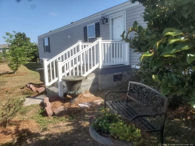 Building Photo - 1992 Henry Hammond Rd