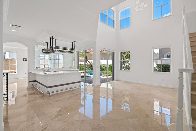 Building Photo - 1468 Mariner Way