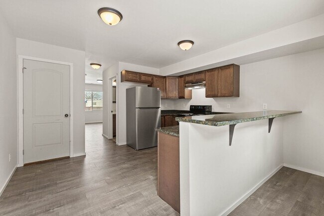 Building Photo - 2-bedroom townhomes, a modern take on apartment-style living