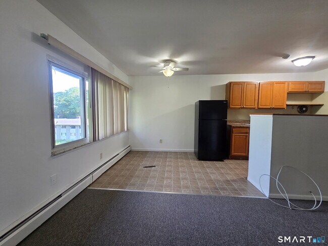 Building Photo - 36 Sigwin Dr
