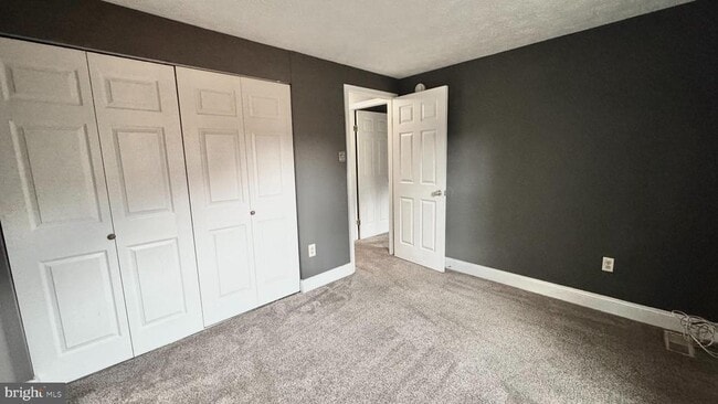 Building Photo - 8113 Mandan Terrace