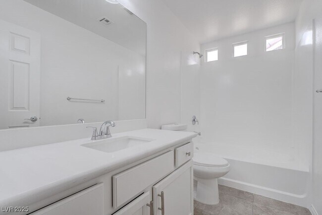 Building Photo - 6027 Gordon Creek Ave