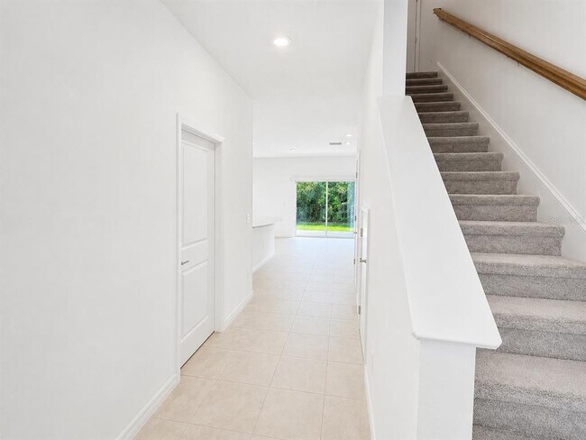 Building Photo - 15144 Cuzcorro Ct