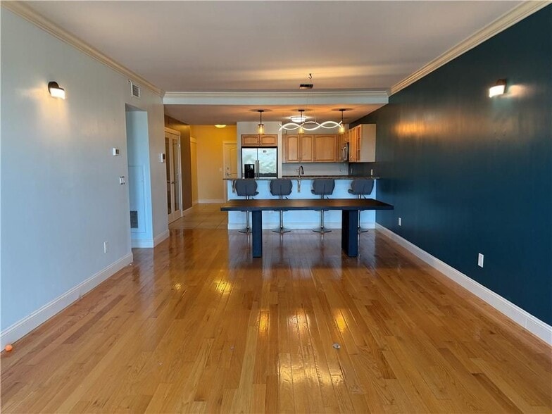 Building Photo - 333 Atwells Ave