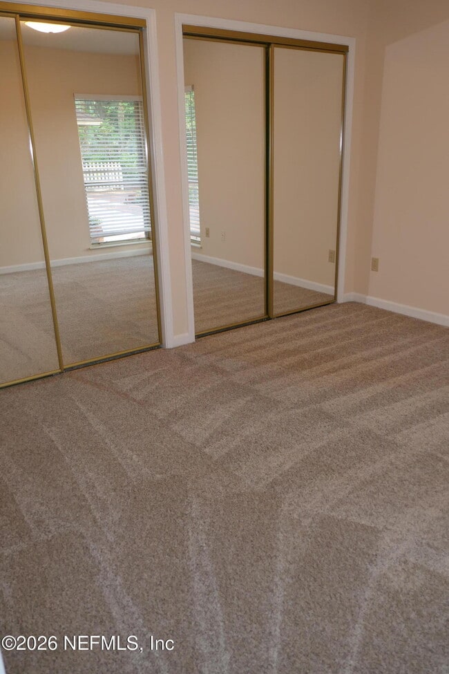 Building Photo - 10996 Raley Creek Dr S