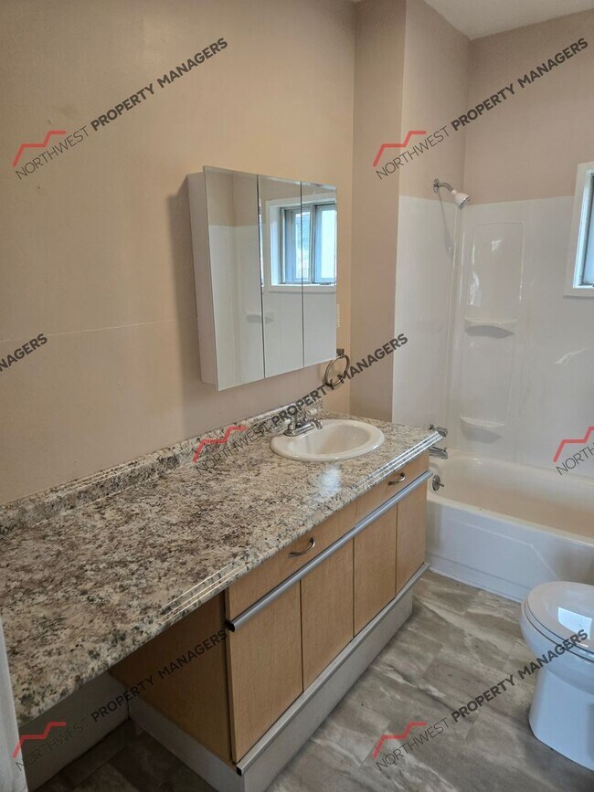 Building Photo - STATUS: AVAILABLE | R337 | $1795